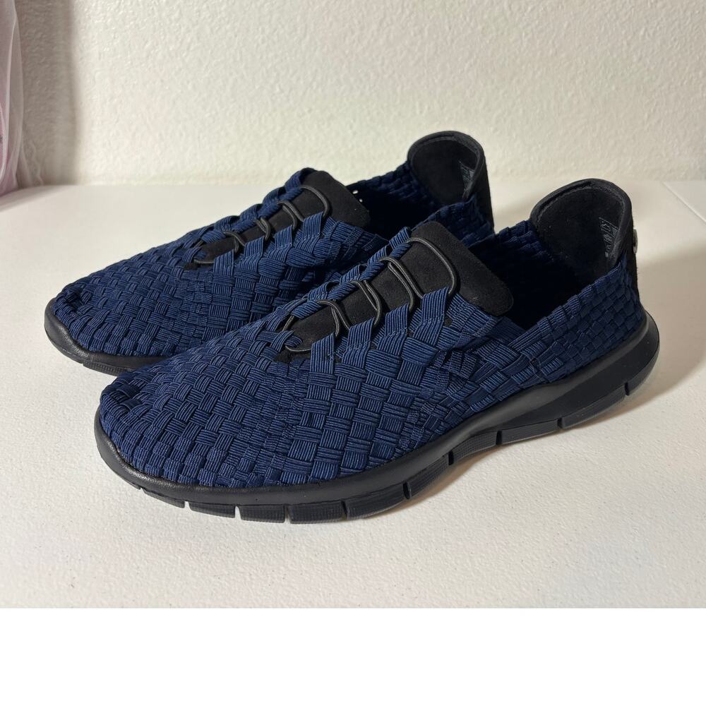 Bernie Mev Size 11 (EU 42) Victoria Walking Shoe Woven Slip-On Sneaker Blue Jean